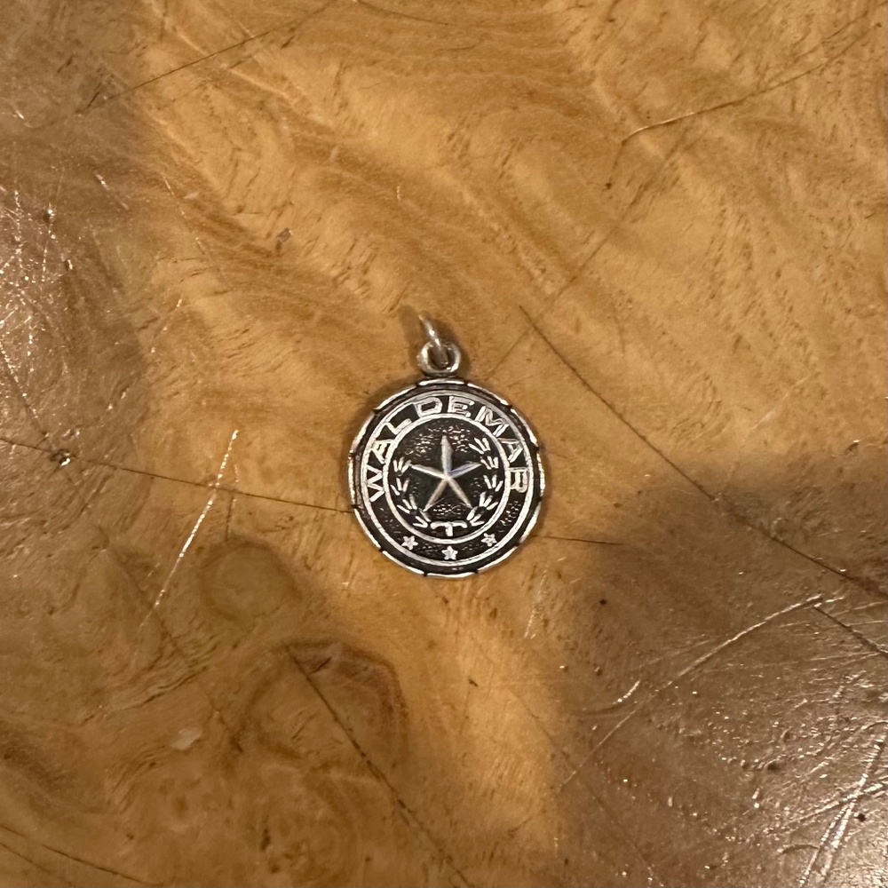 James Avery Waldemar Charm